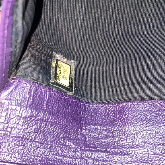 Authentic CHANEL CC Logo Purse Wallet - Picture 13 of 16